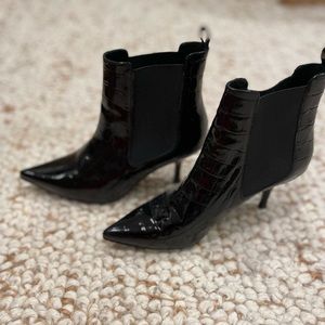 Anine Bing black patent leather heeled Chelsea bootie